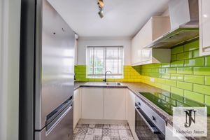 Photo 14- click for photo gallery